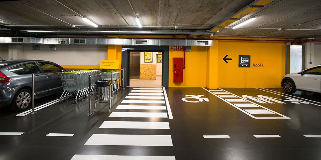 ¿Cómo pintar un suelo o pavimento? 8 pasos a seguir antes de pintar