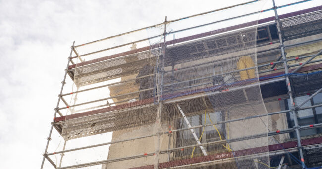 como-pintar-una-fachada ¿Cómo pintar una fachada? Empresa de pintores profesional