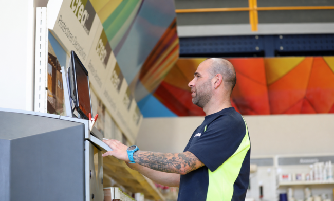 pintura-profesional-lleida-oficina-rullservices pintura profesional en lleida oficinas rull services